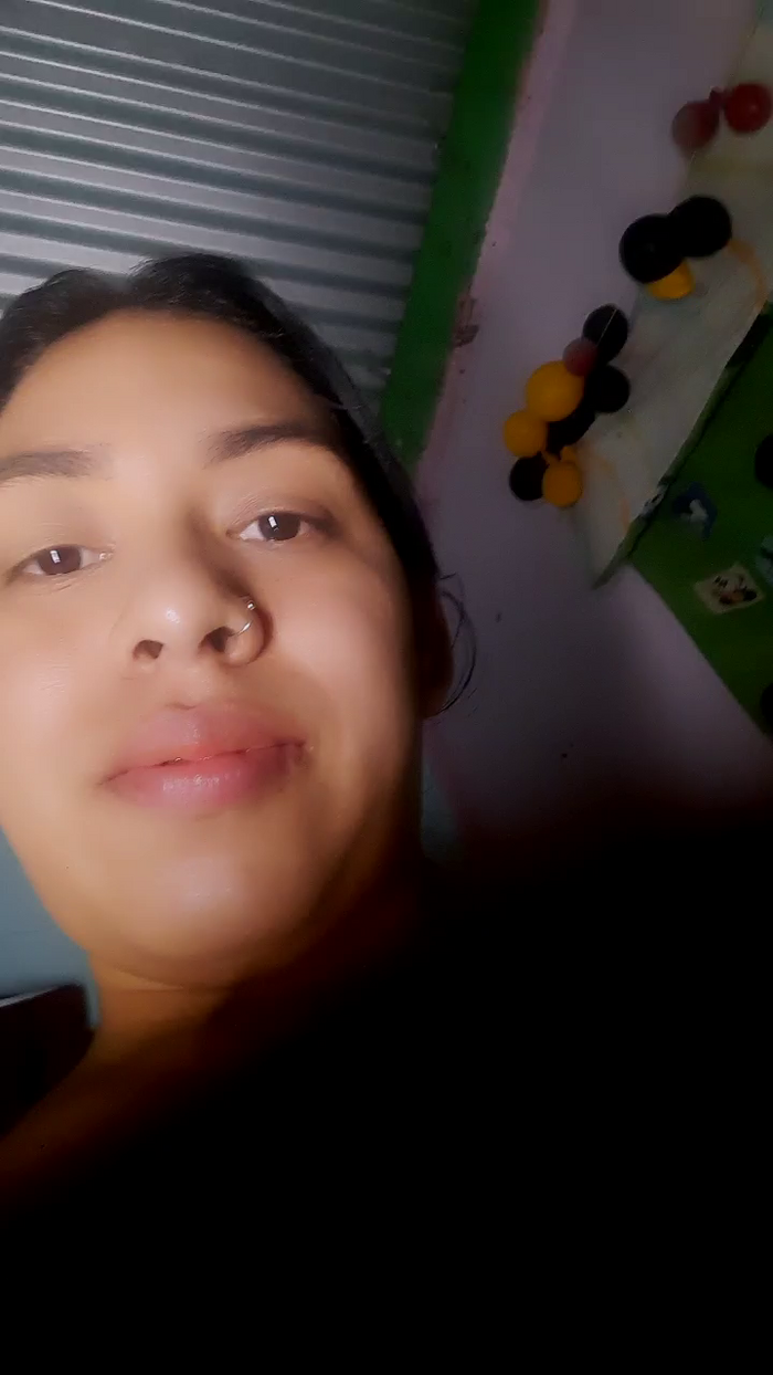 girl_pee