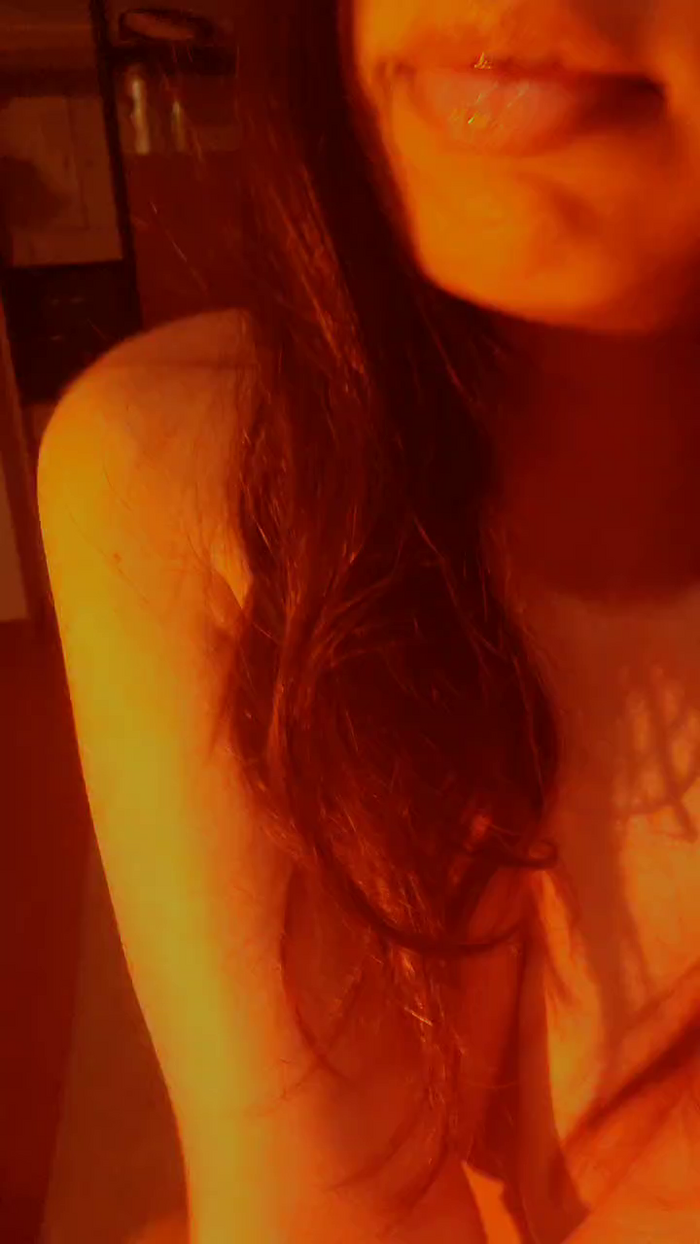 Aloneathome22