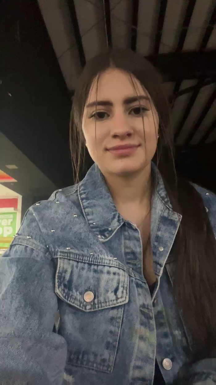 Lauren_44