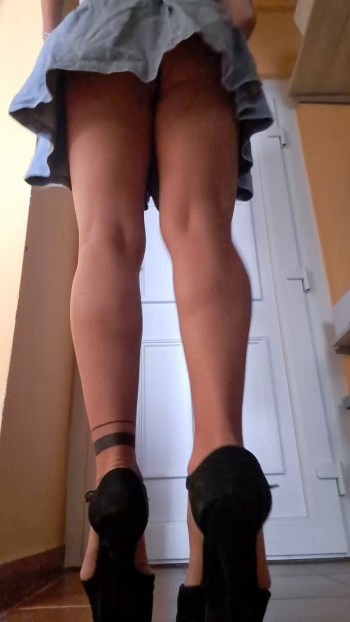 Ywett_Doll