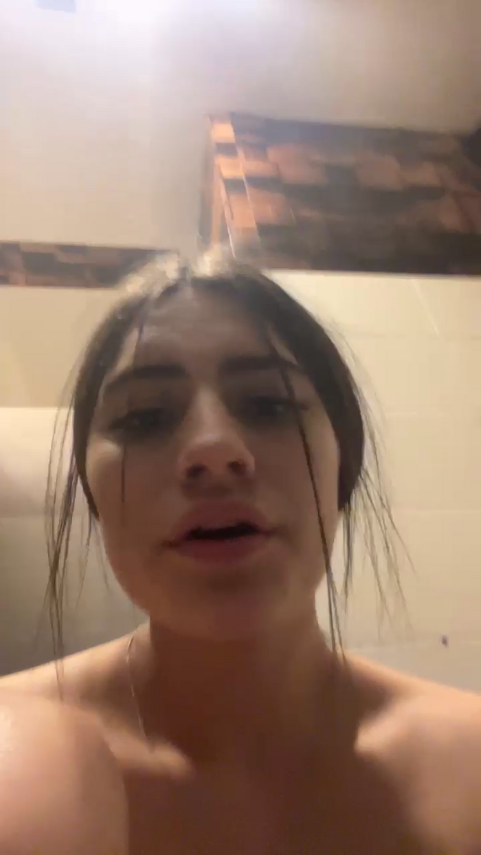 Lauren_44