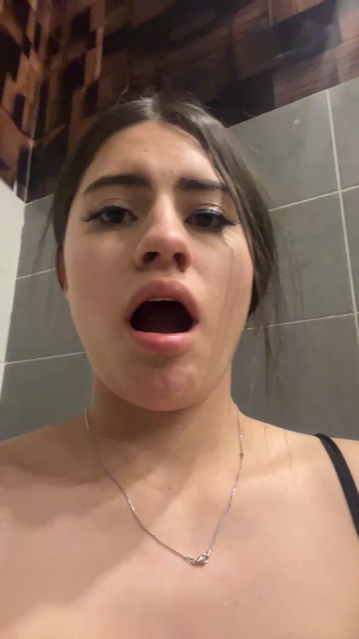 Lauren_44