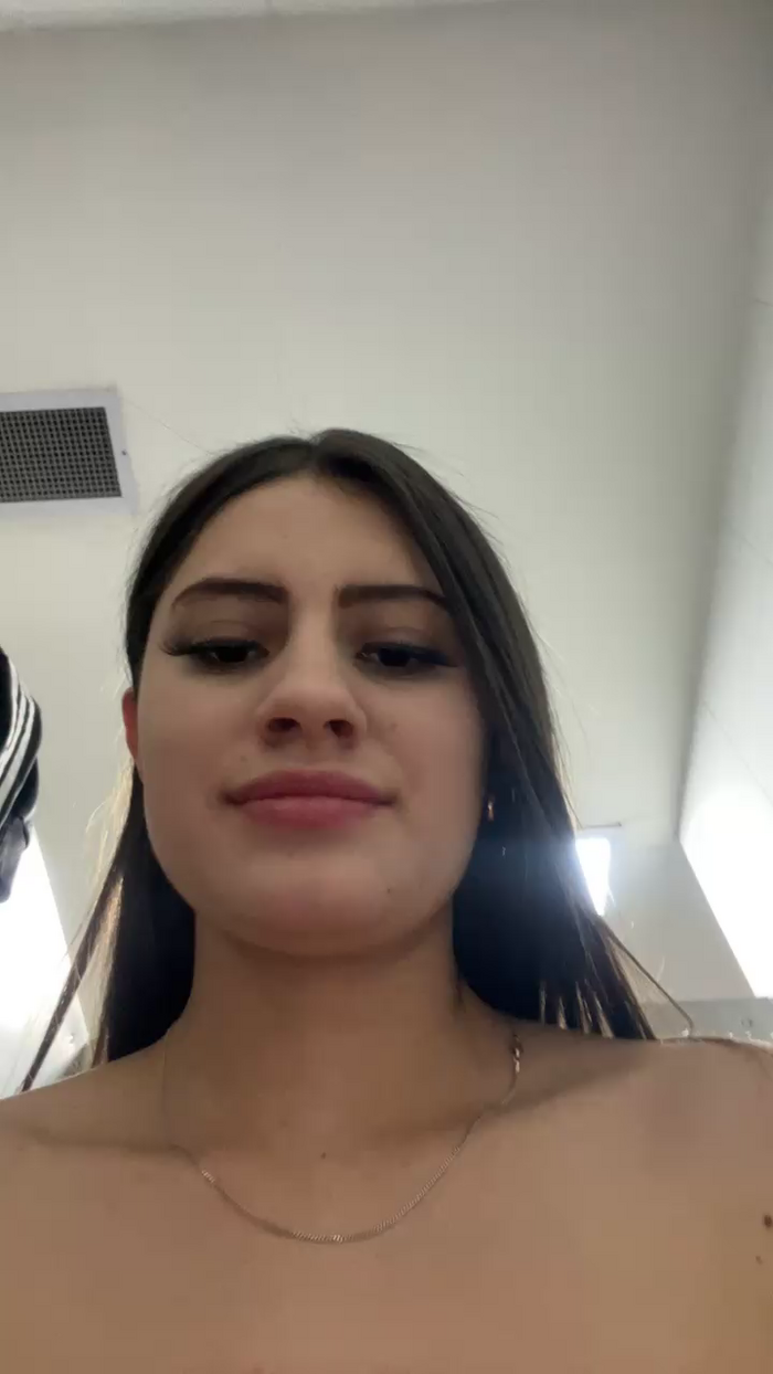Lauren_44