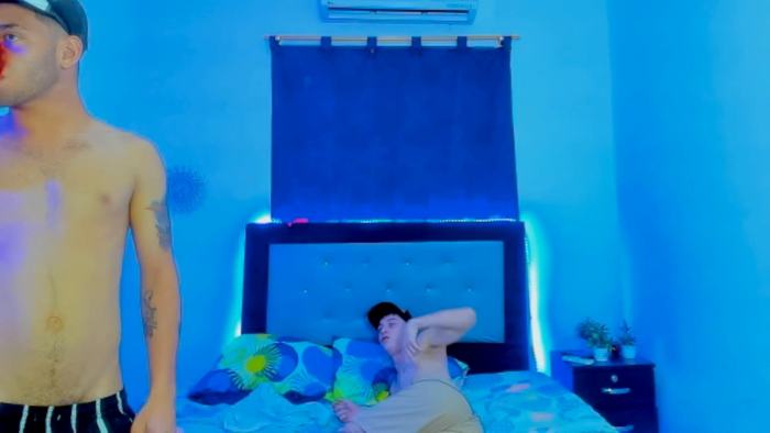 xXHotYoungBoyXx