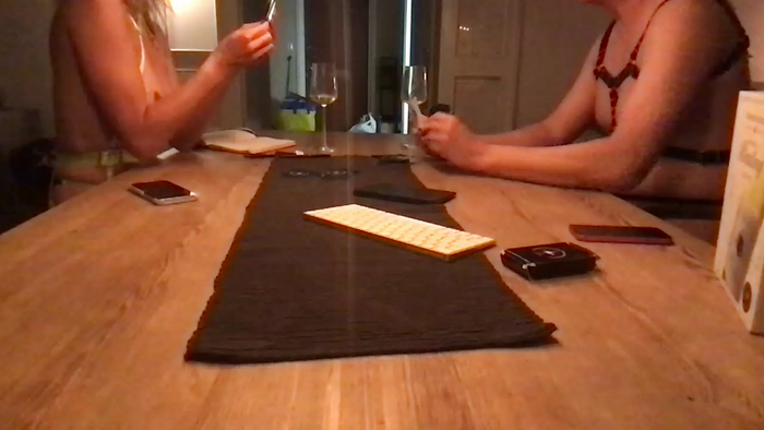 cam_couple_swe