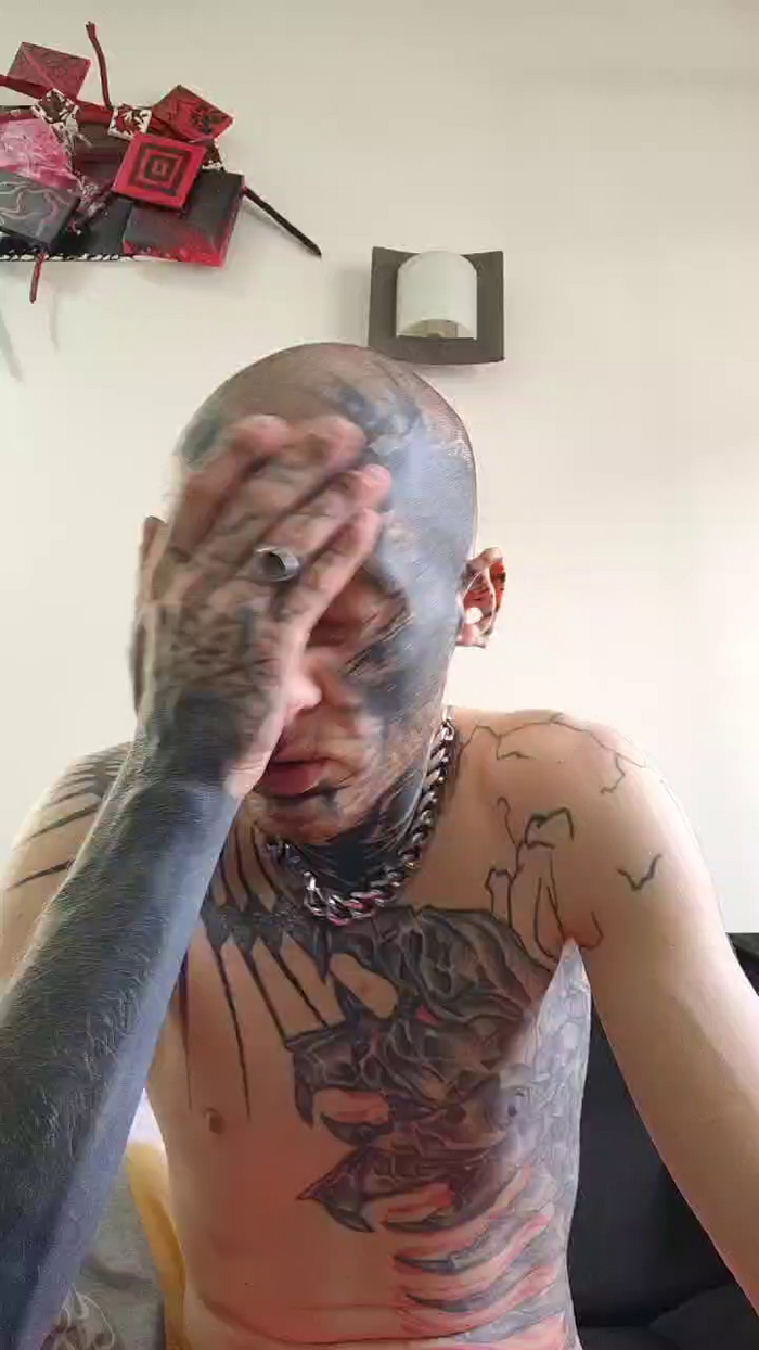AxlBlackOrganic