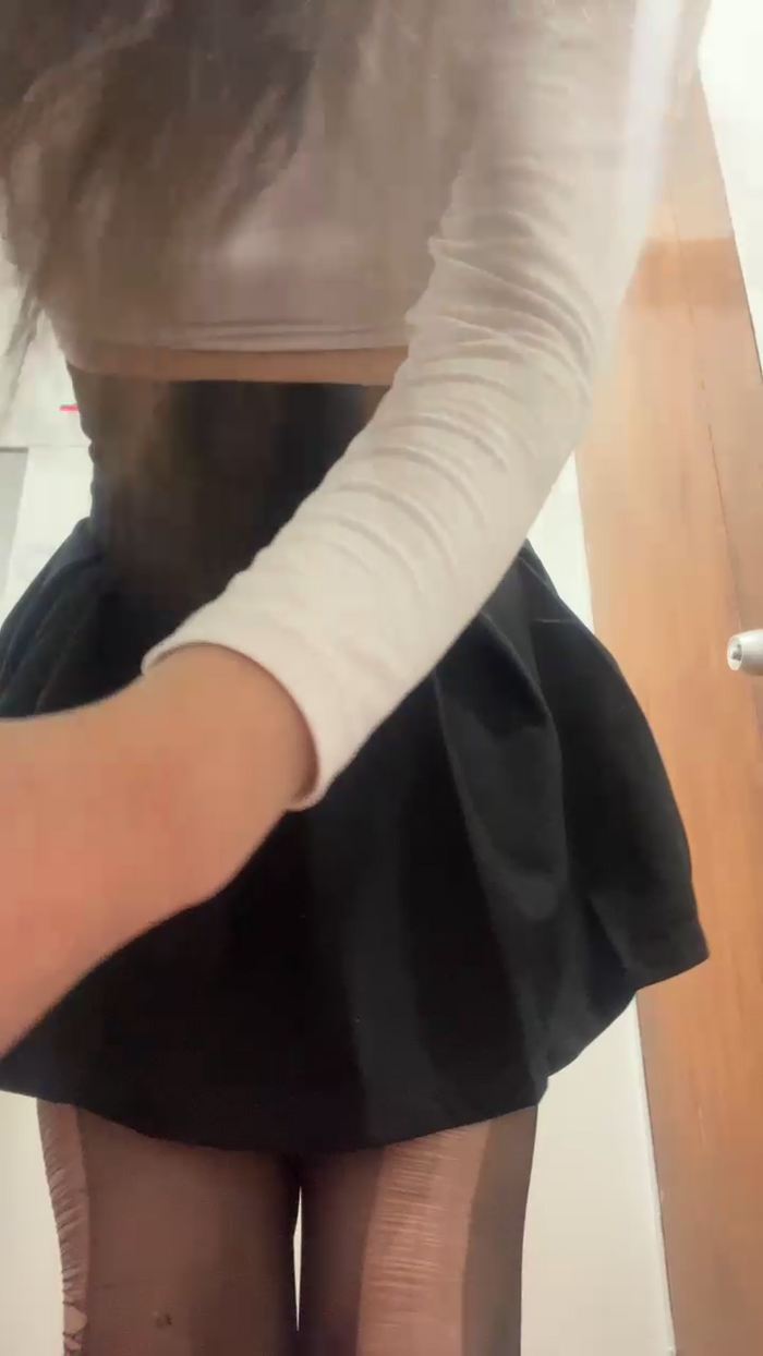 Lauren_44