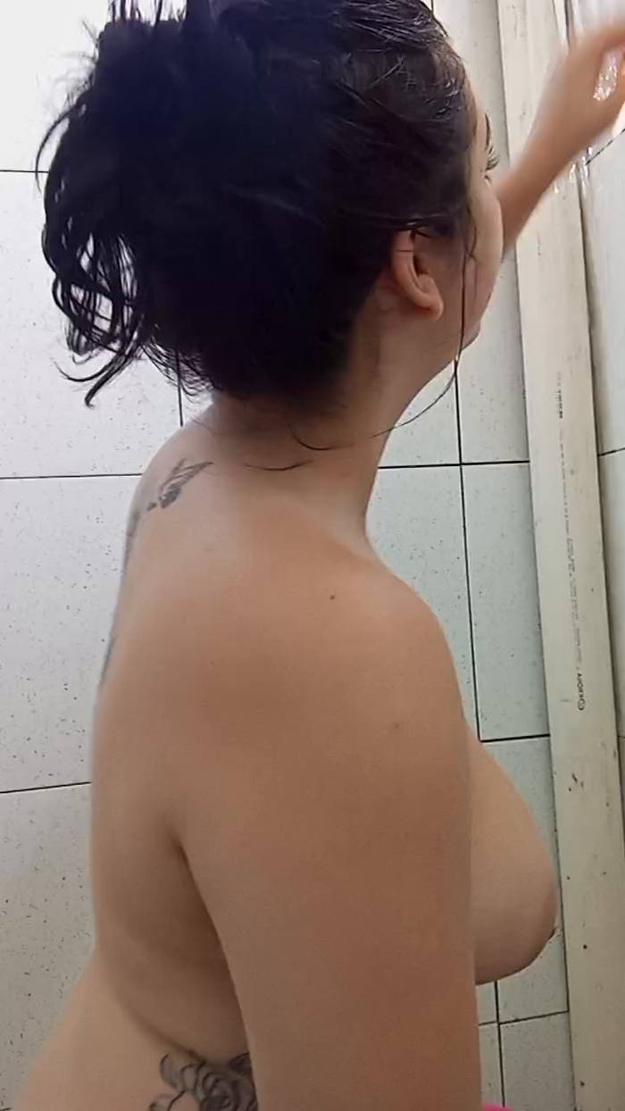 Ls_hot66