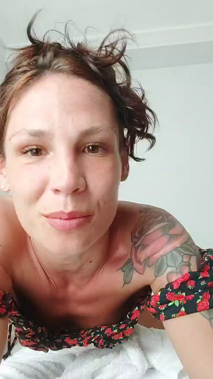 Camgirl_lola