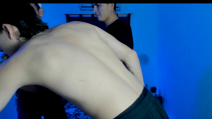 xXHotYoungBoyXx
