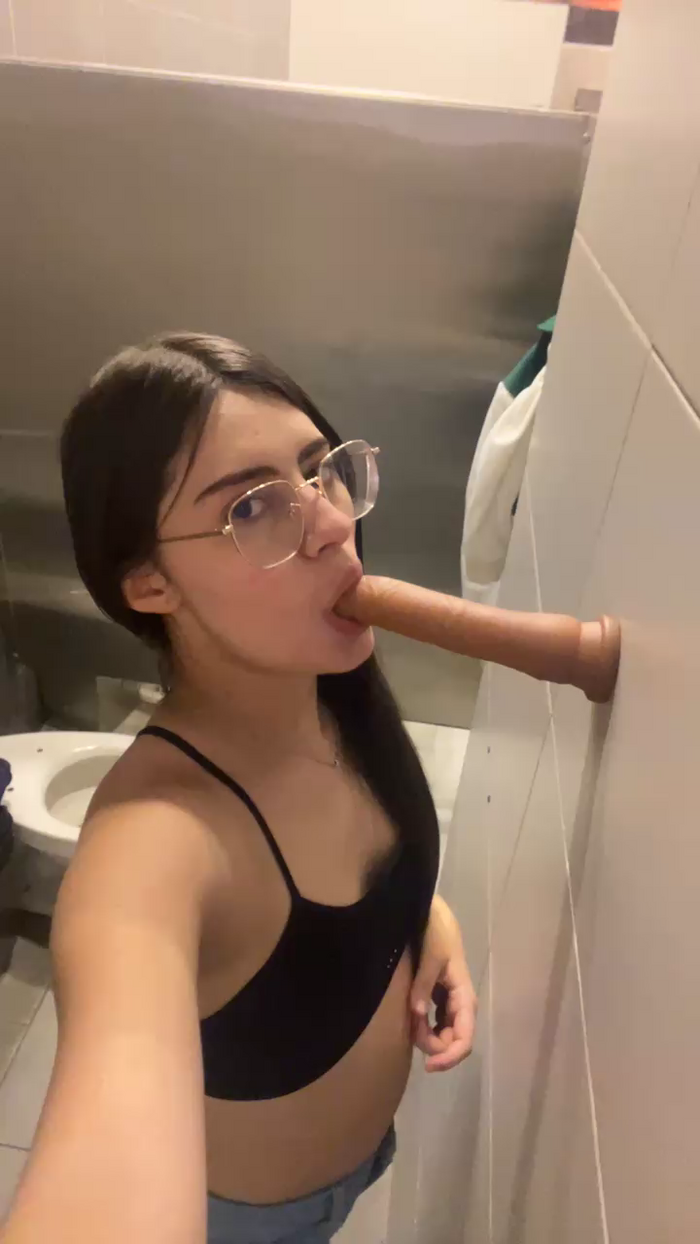 Lauren_44