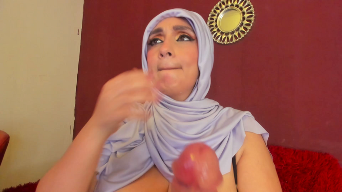HijabiMilf