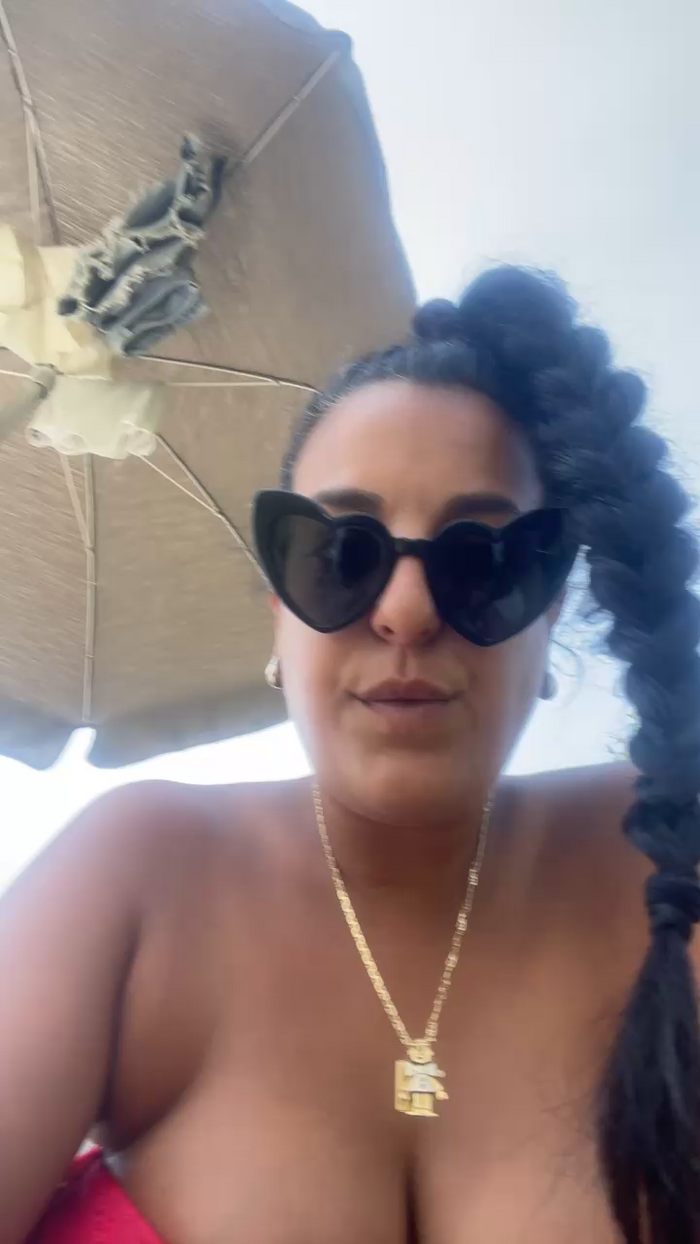 auri5hot