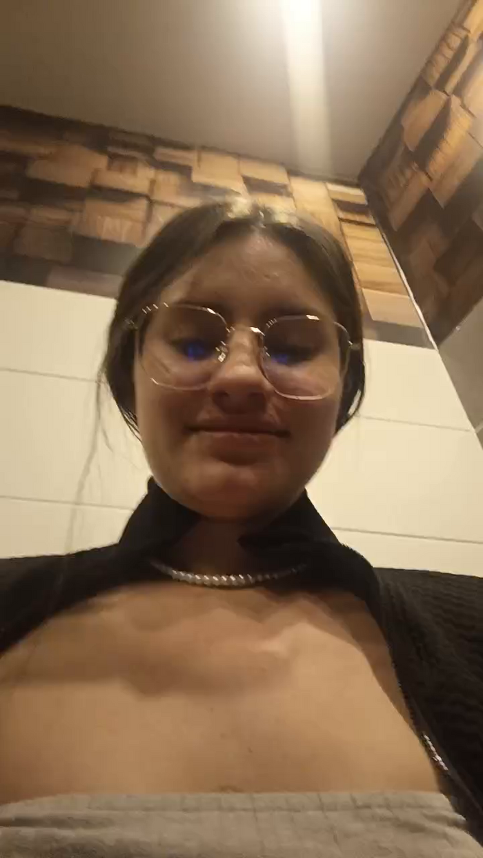 Lauren_44