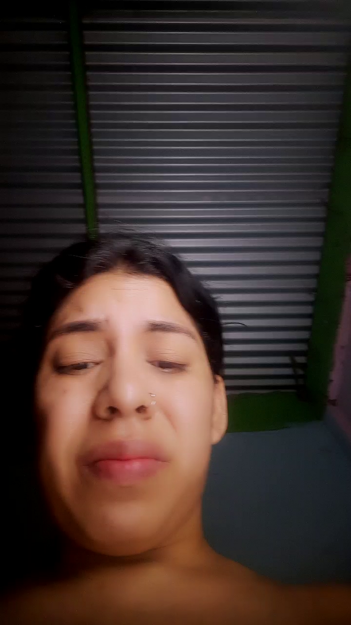 girl_pee