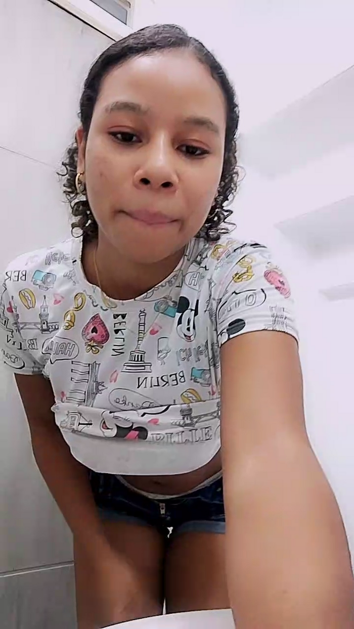 Queen_FullPee