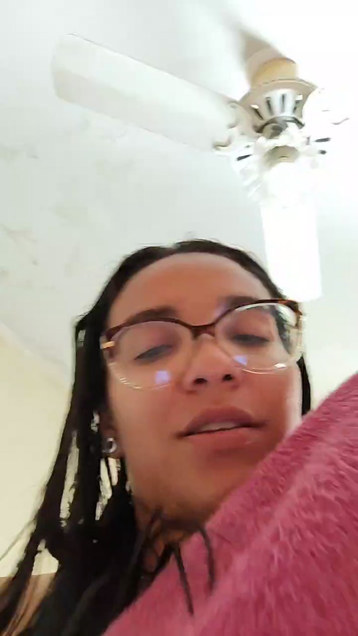 larissasweet02