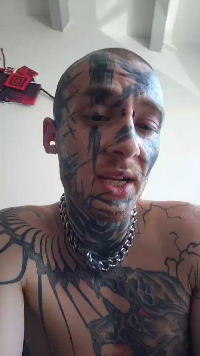 AxlBlackOrganic
