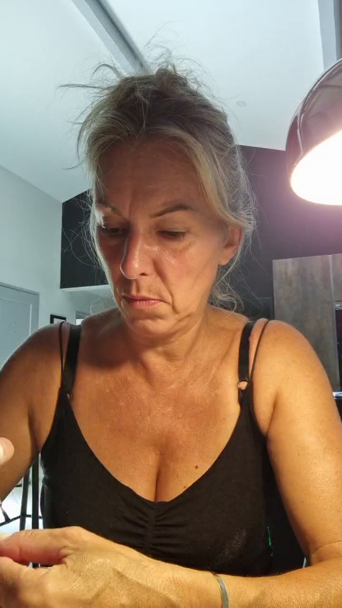 sweetladyhot820