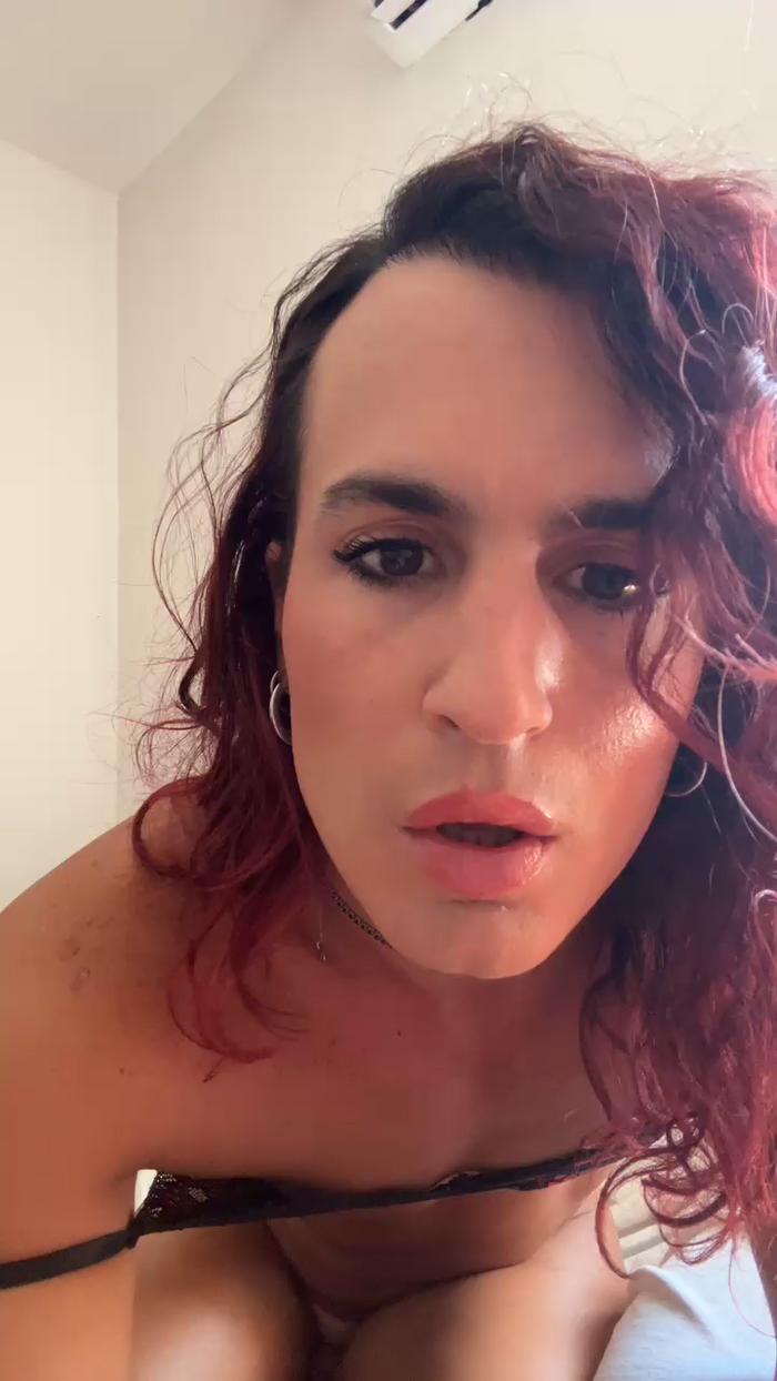 alexis_femboy1