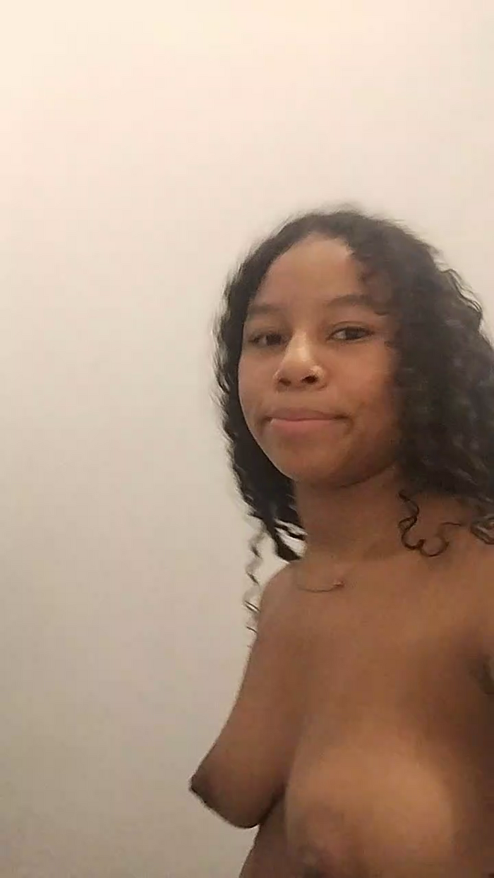 Queen_FullPee