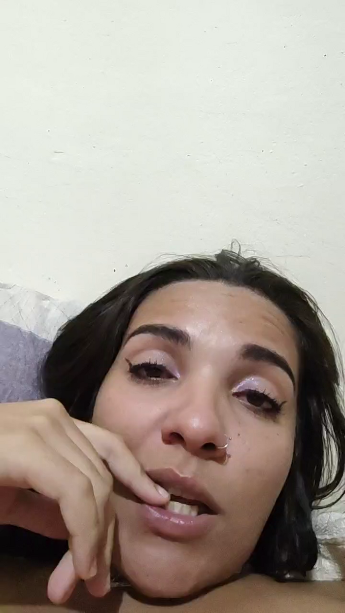 Larissasweet03