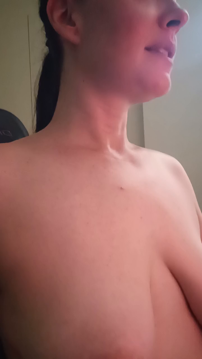 FoxySpanks