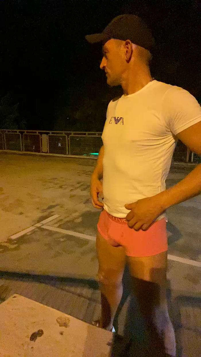 darksecret_Lar