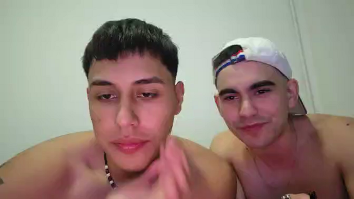 gualas