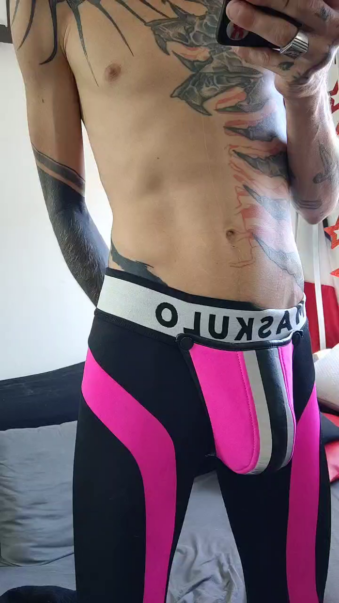 AxlBlackOrganic