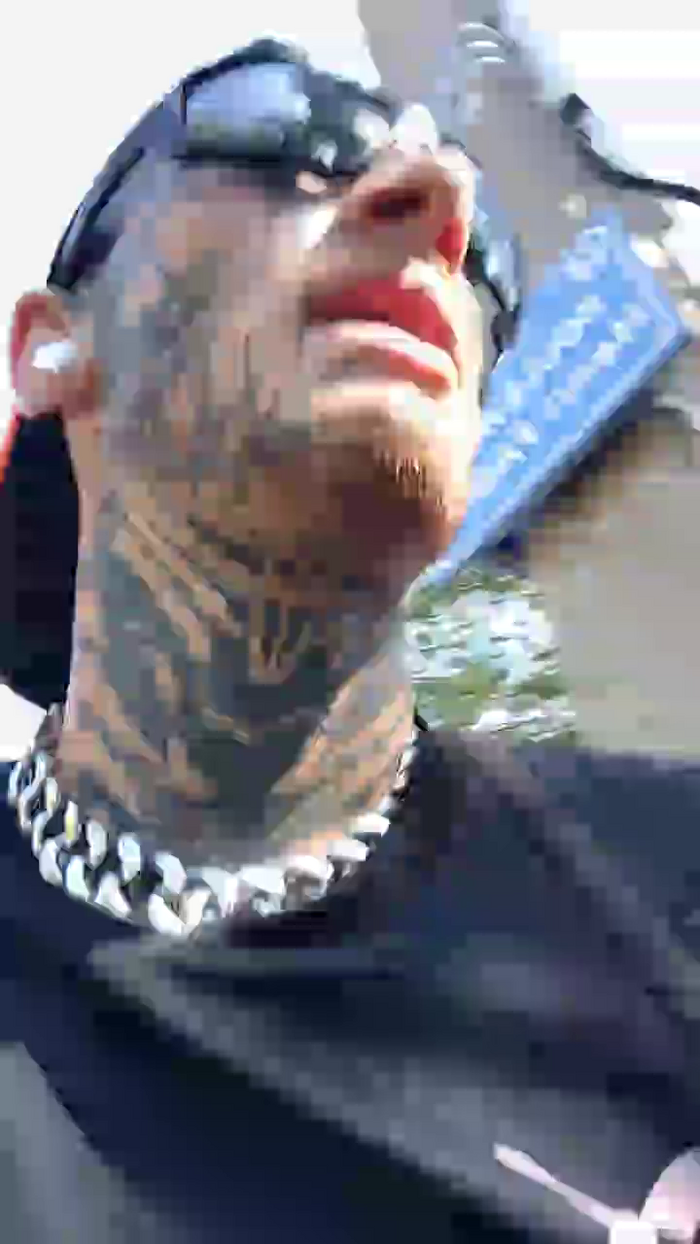 AxlBlackOrganic