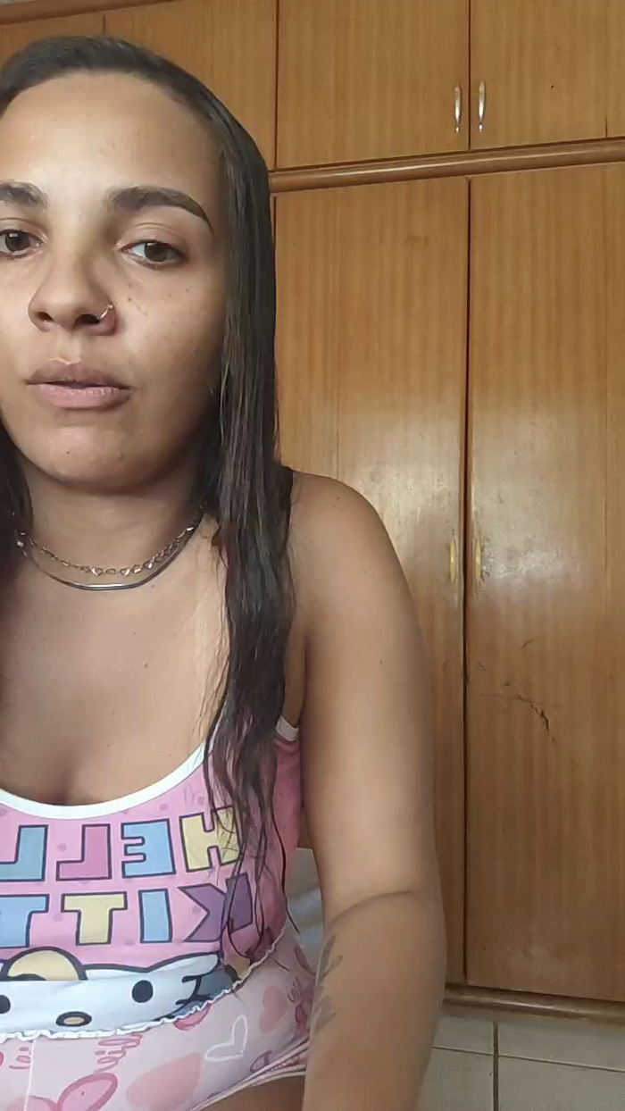 Larissasweet03