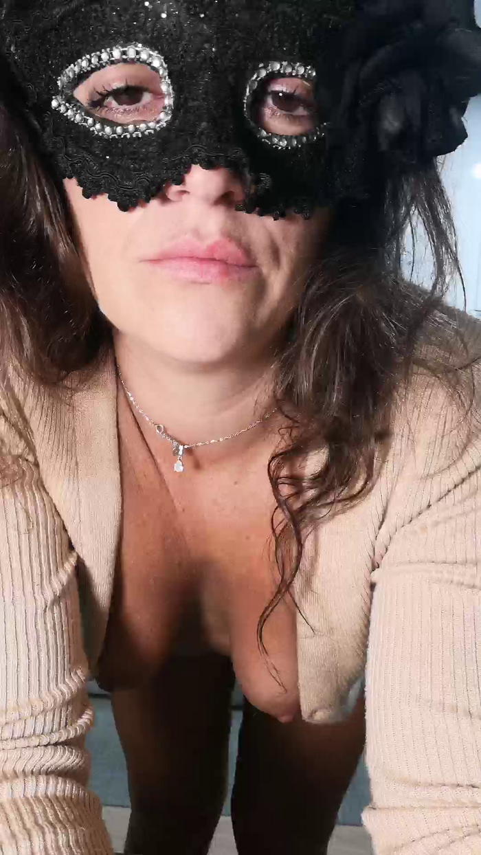 Paola_1985