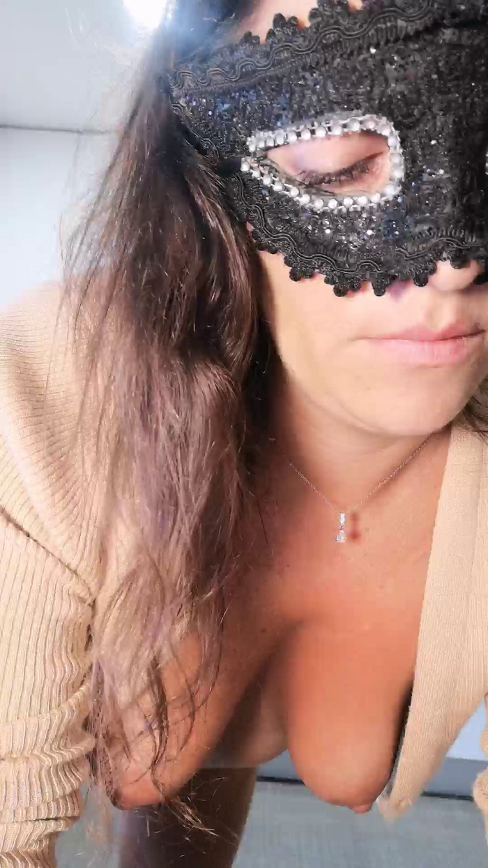 Paola_1985