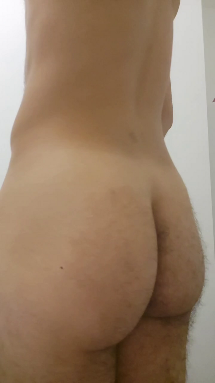 pseudonymee2hot