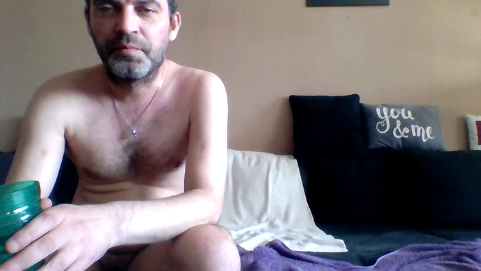 19PussyDeluxe83