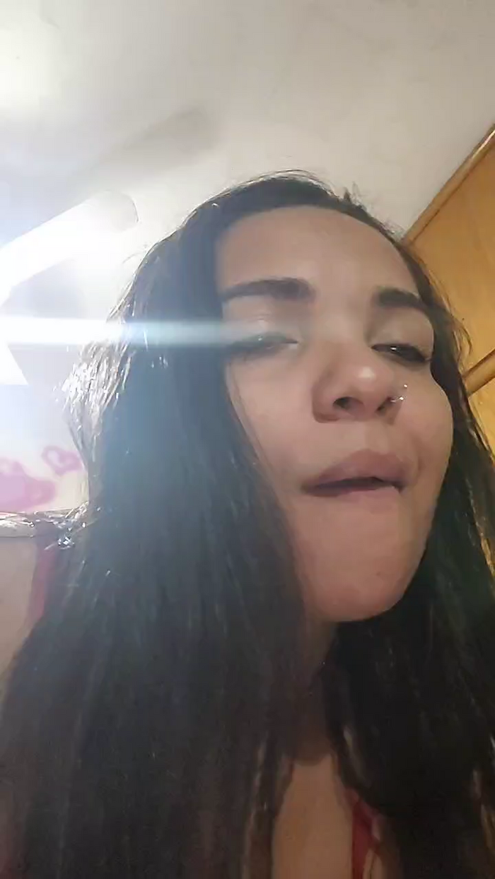 Larissasweet03