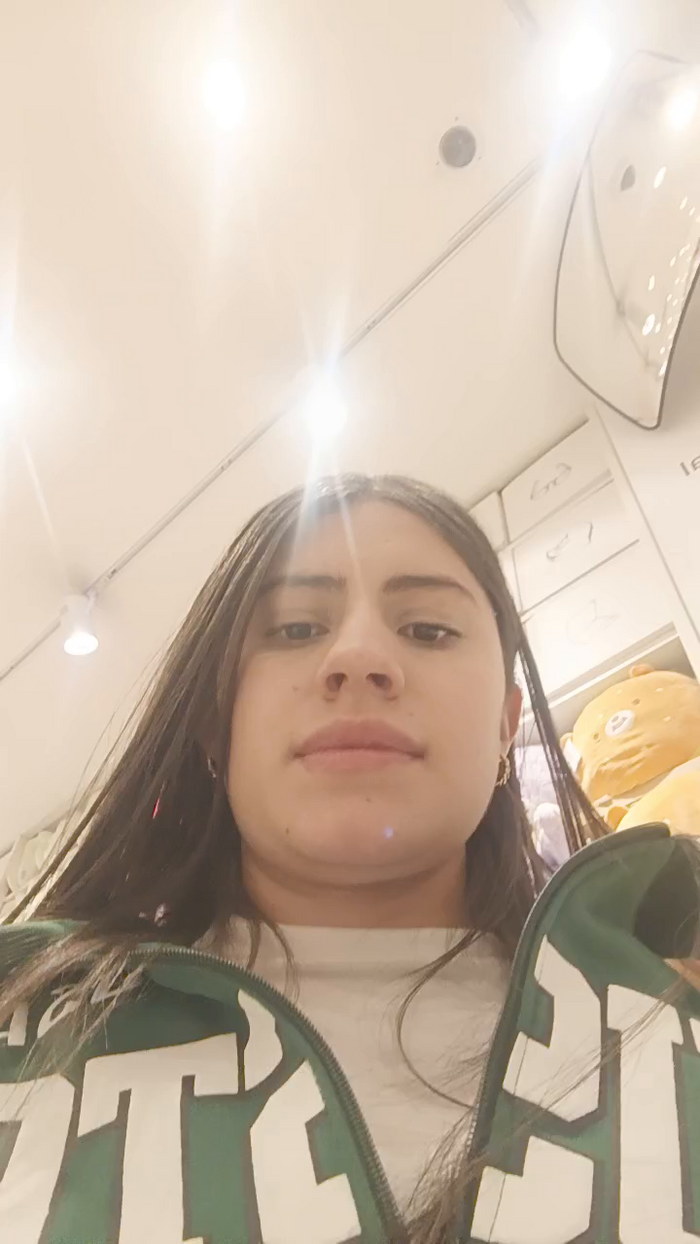 Lauren_44