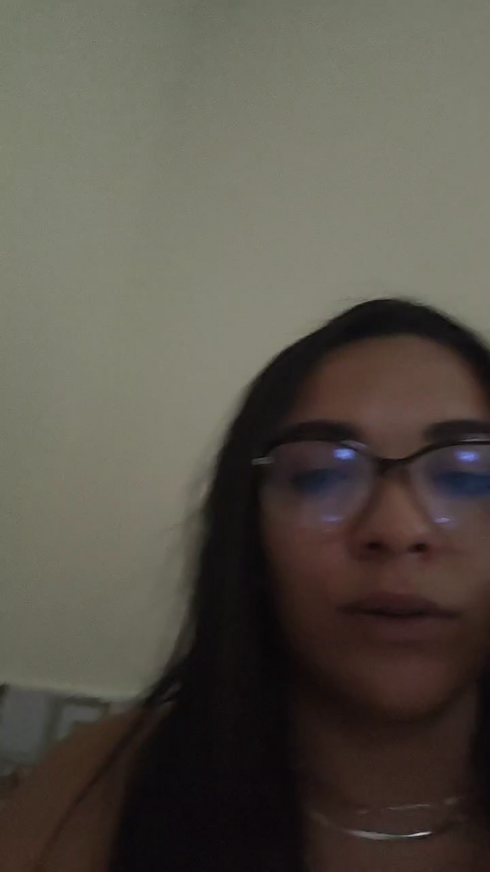 Larissasweet03