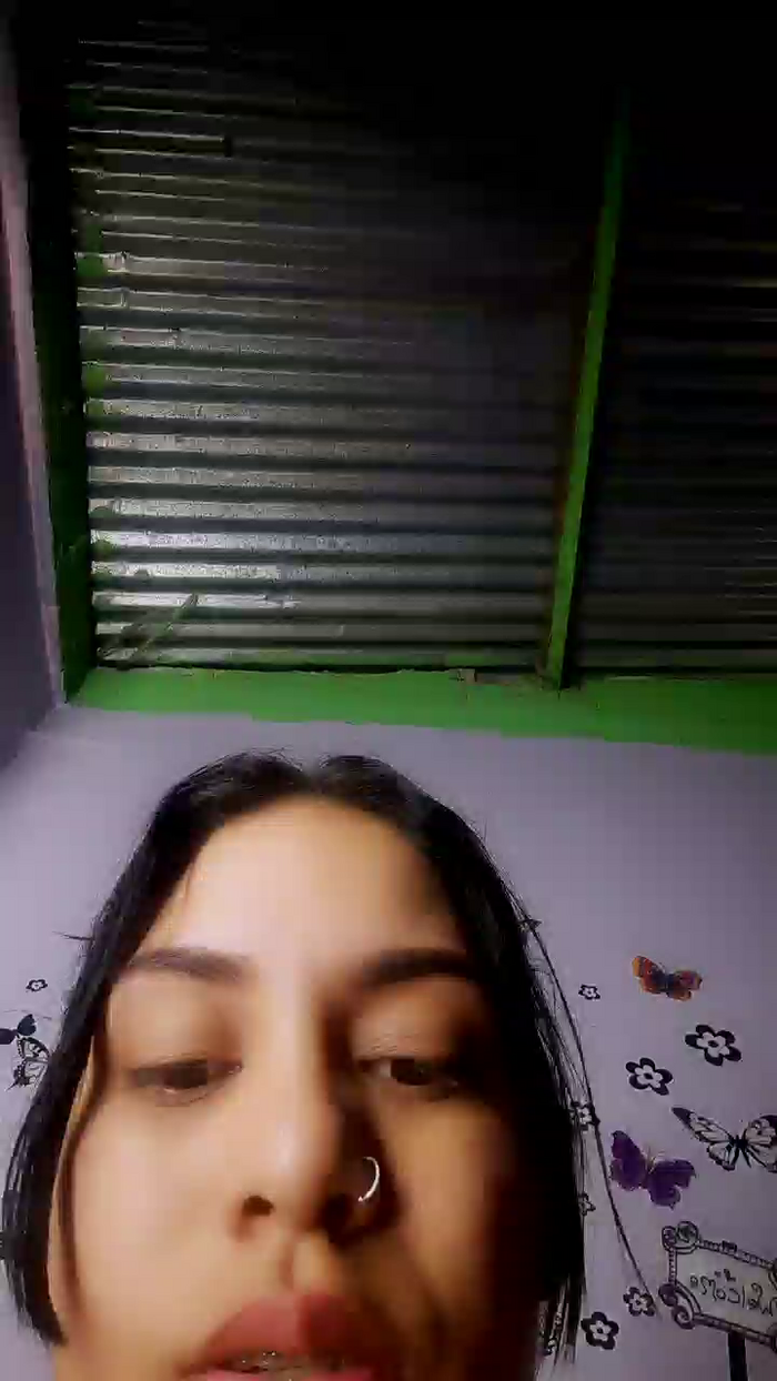 girl_pee