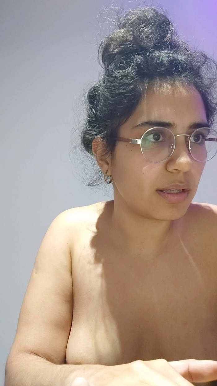 CurlsHugh