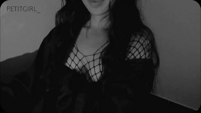 petitgirl_