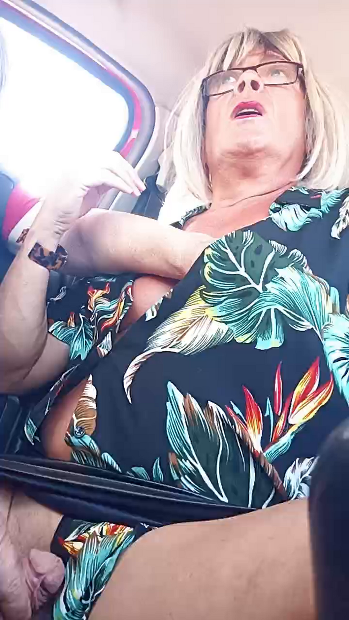 veronica34300