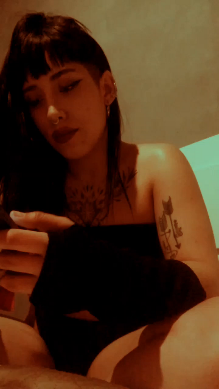 milita__hot