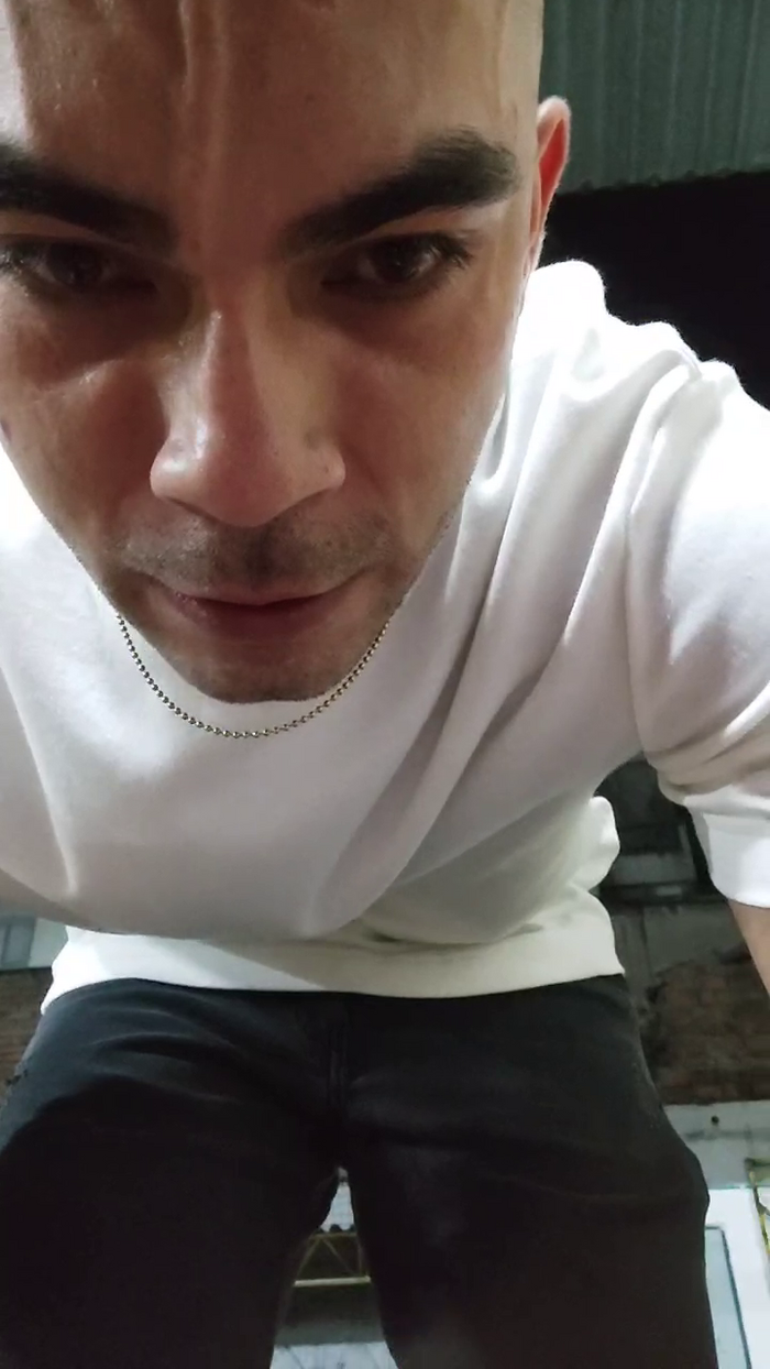 Sexylatinogay
