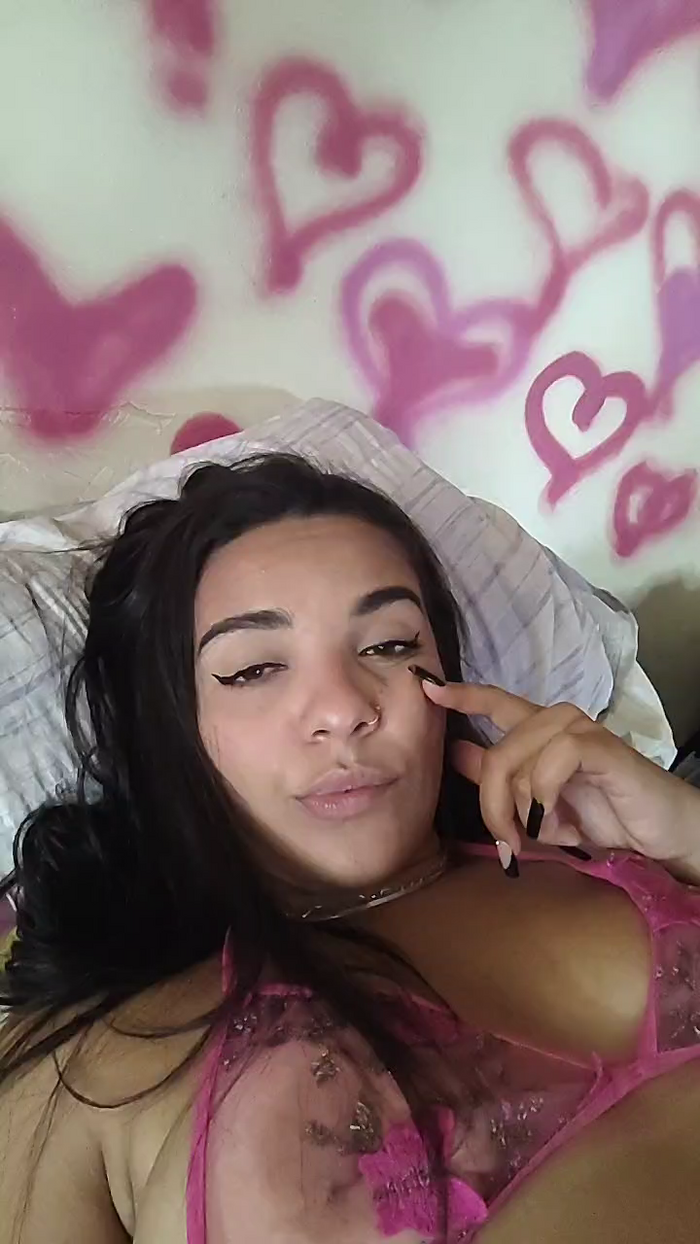 Larissasweet03