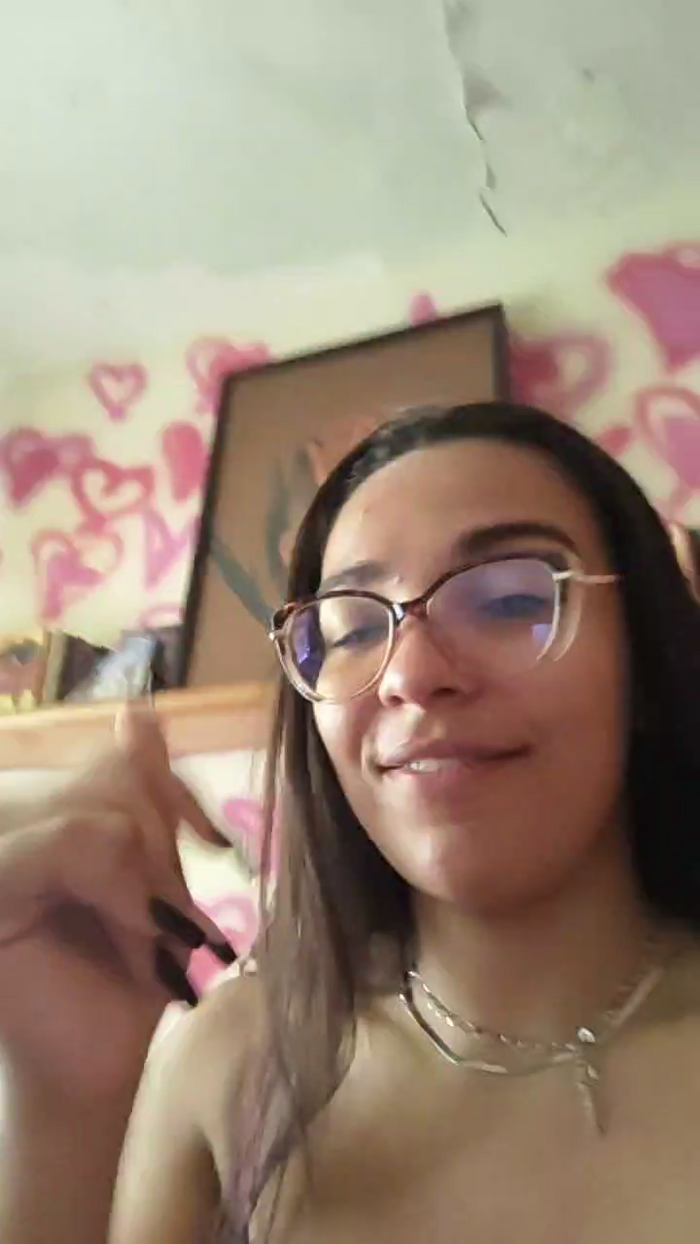Larissasweet03