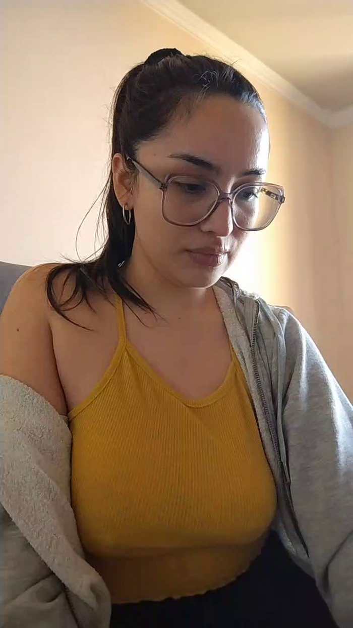 Latinaakita4