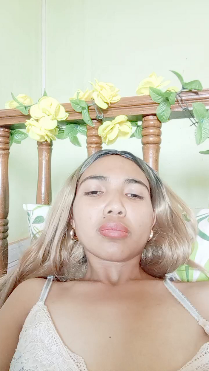 Mimi_sexy01
