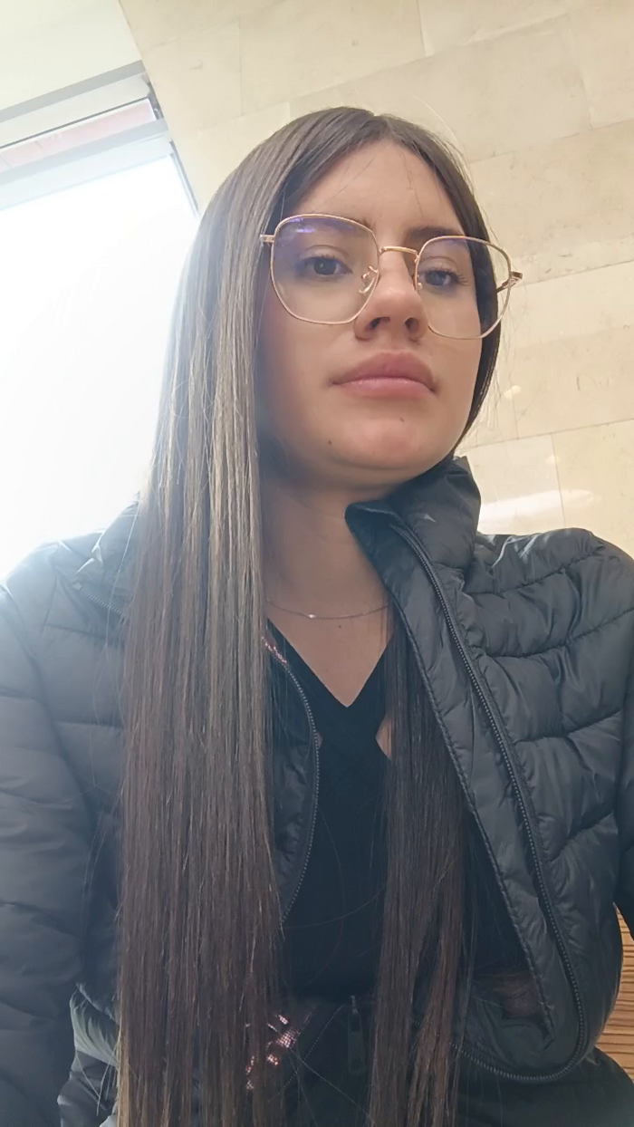 Lauren_44